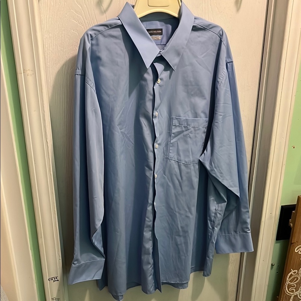 Van Heusen Blue Dress Shirt Classic Professional Style
